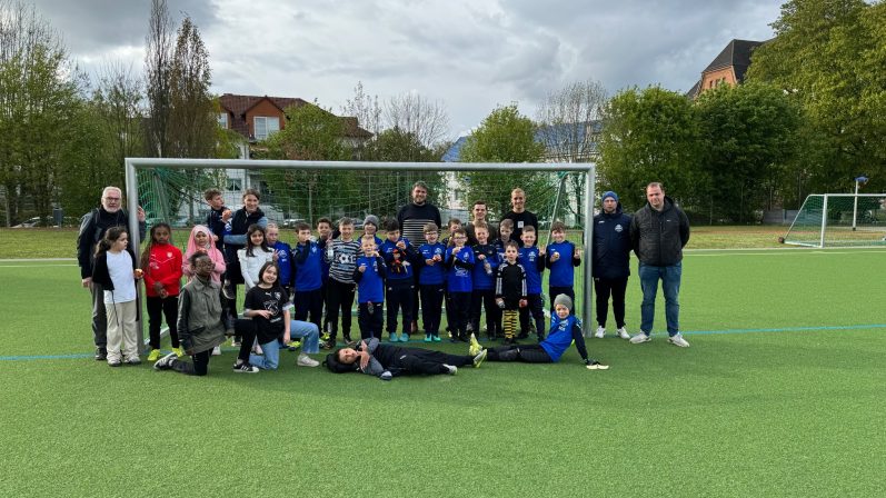 Kicken im Nordstadt Stadion (© W.Hanske) Kicken im Nordstadt Stadion (© W.Hanske)
