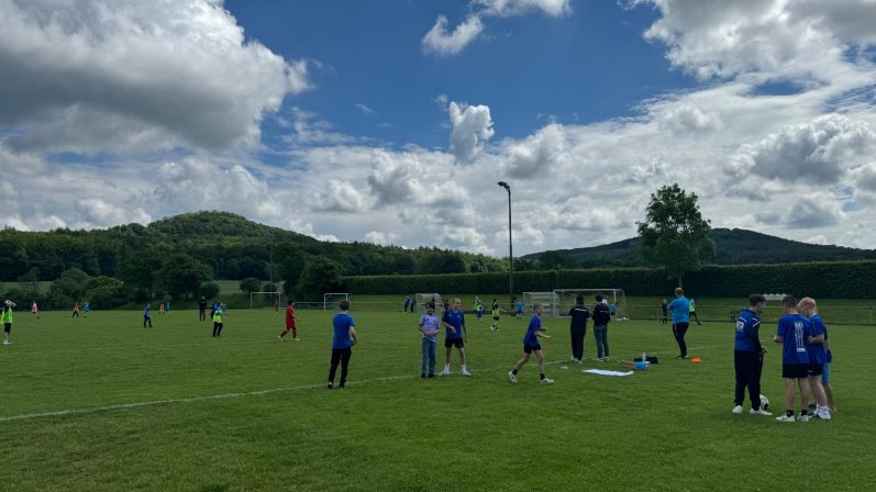 Container-Graffiti-Projekt (© W.Hanske) Container-Graffiti-Projekt (© W.Hanske)